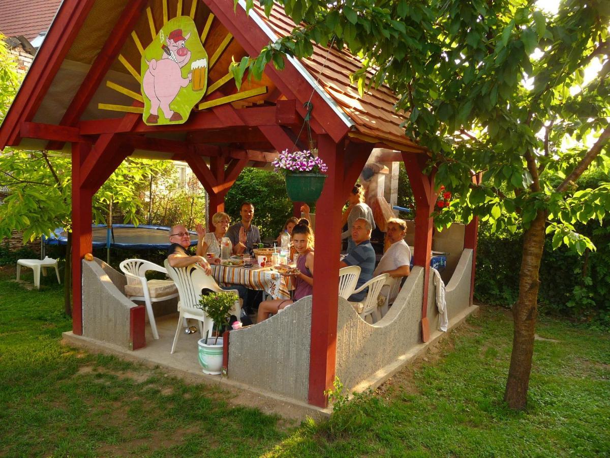 Joker Villa Apartmanhaus Hévíz Extérieur photo