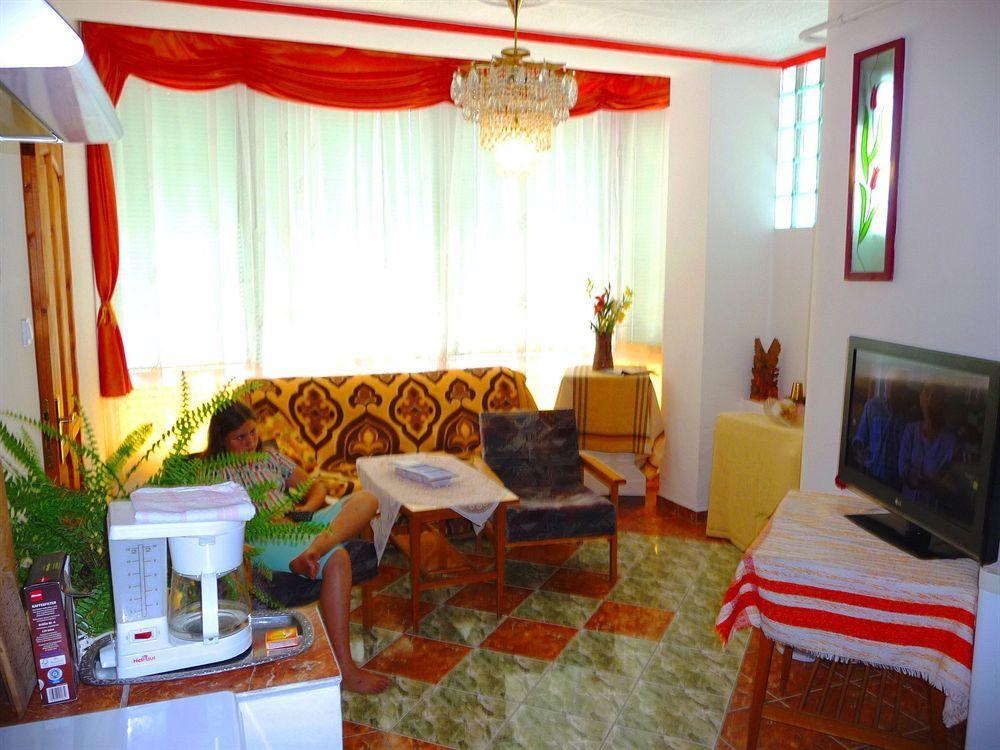 Joker Villa Apartmanhaus Hévíz Extérieur photo